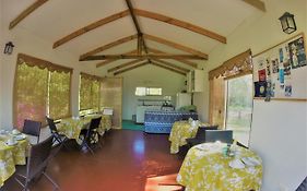 Hostal Sunset Easter Island 3*