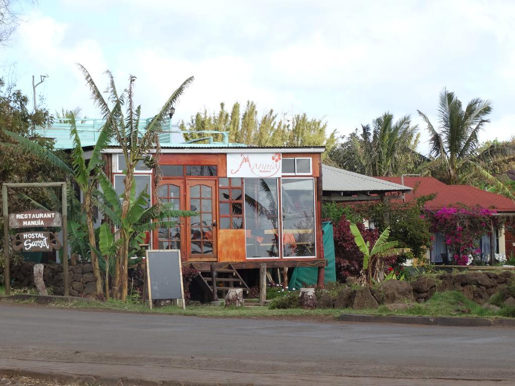 Hostal Sunset Hanga Roa Exterior photo