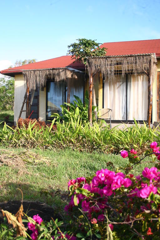 Hostal Sunset Hanga Roa Exterior photo